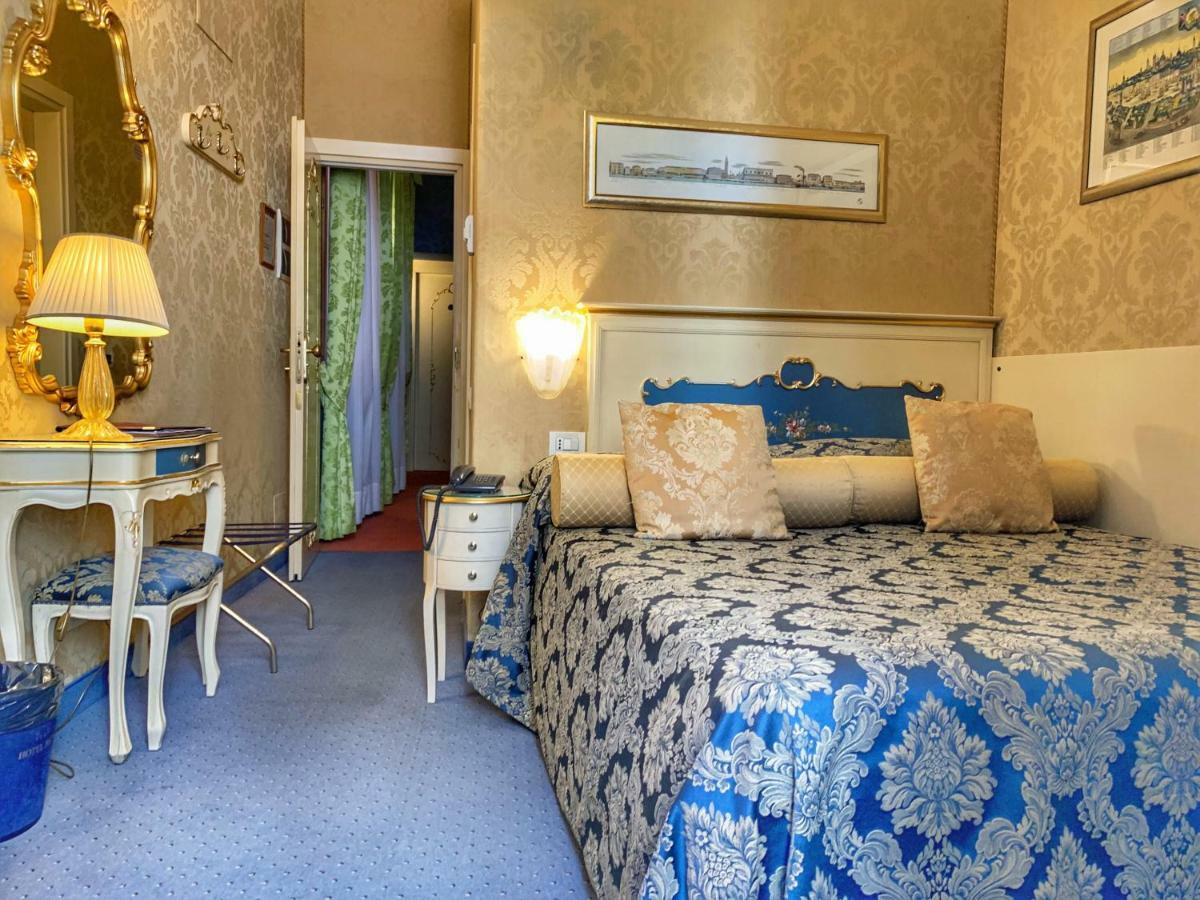 Hotel Becher Venecia Exterior foto